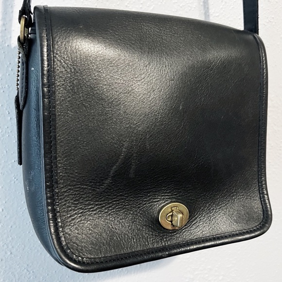 Coach Handbags - Vintage Coach black leather crossbody bag purse